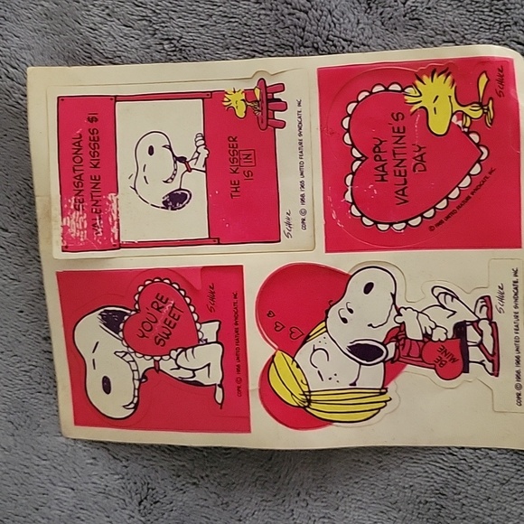 Vintage Snoopy stickers 1965,1966 - Picture 1 of 4